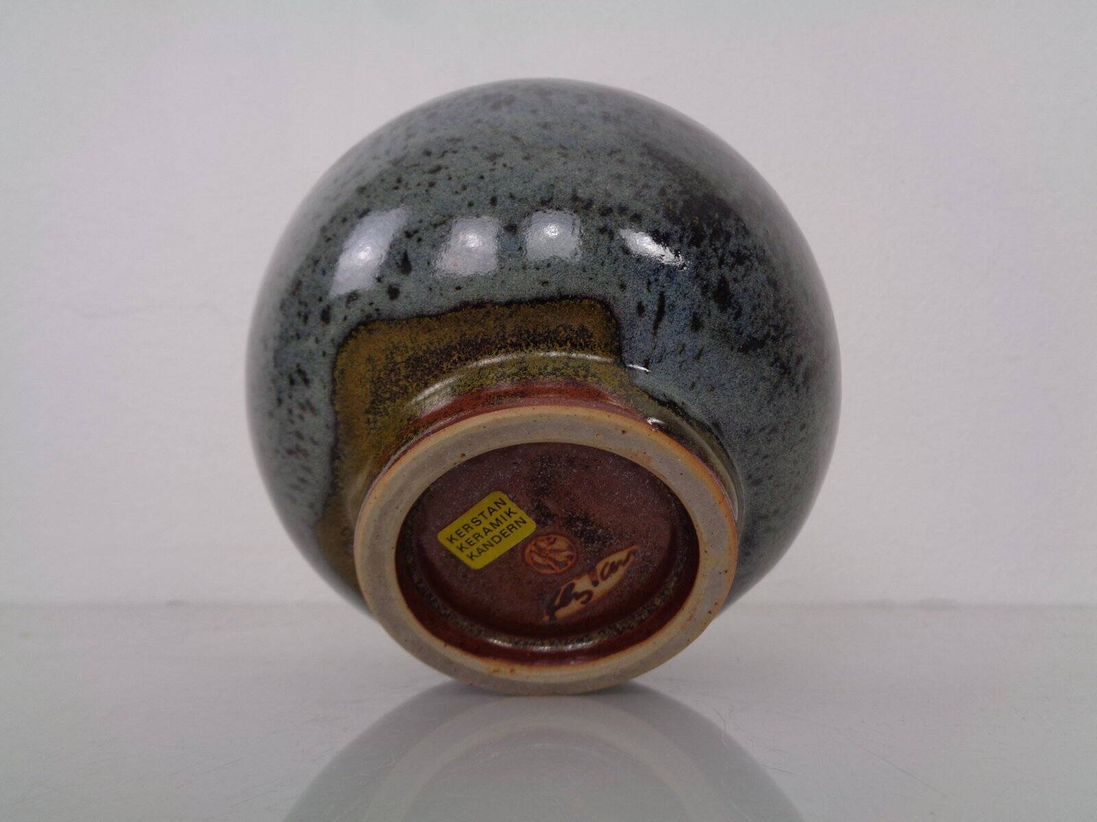 Studio ceramic vase by Horst Kerstan, Germany, 1960s.