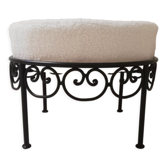 Wrought iron pouf and cushion in unbleached buckle fabric