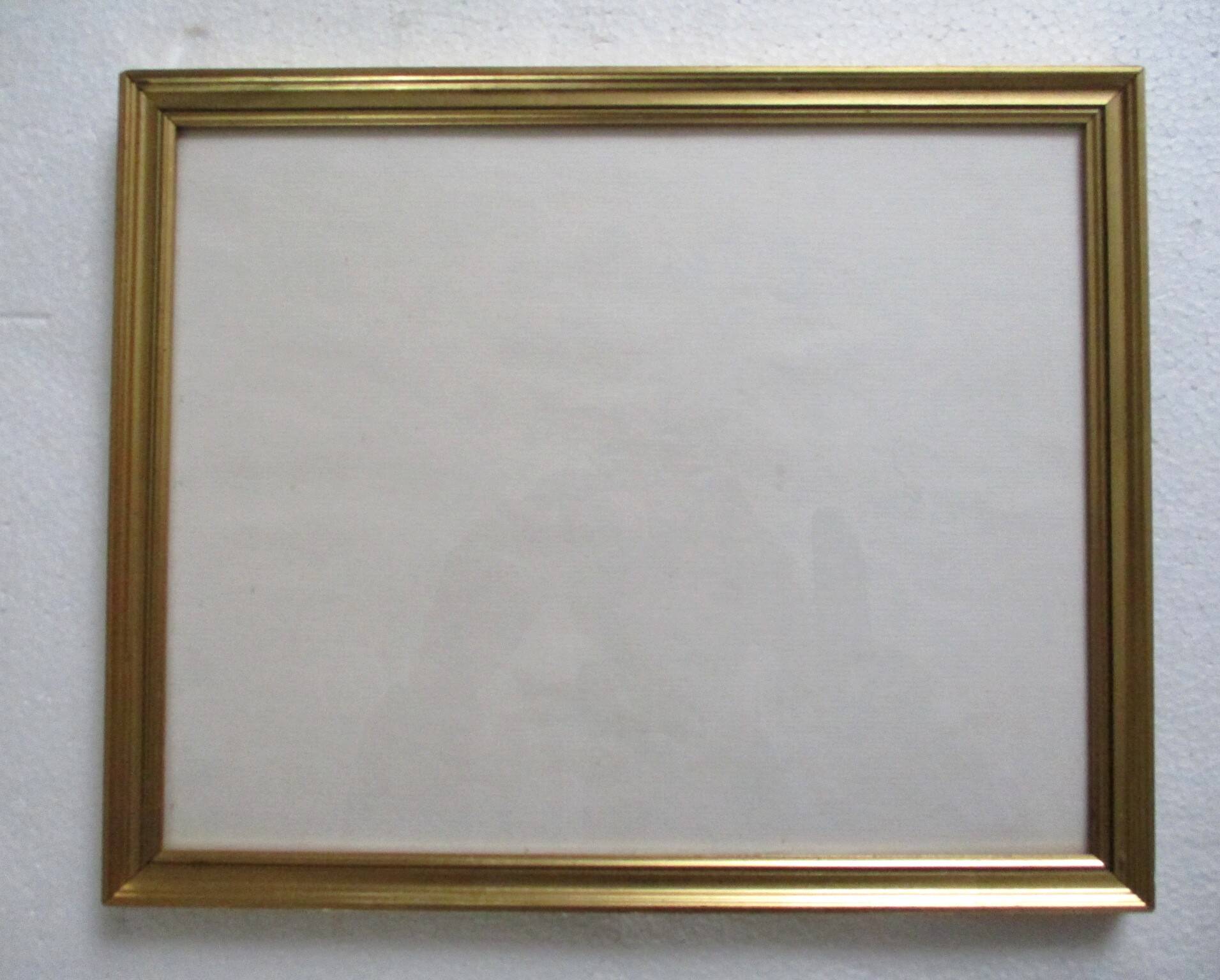 Vintage gilded wood frame for 241 x 302 mm subject