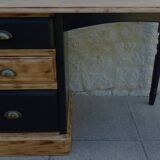 Three-drawer desk in solid pine – Completely revamped