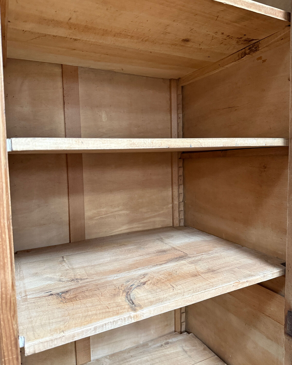 Armoire parisienne Art Déco (rénovée)