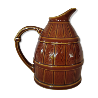 Slush barrel pitcher