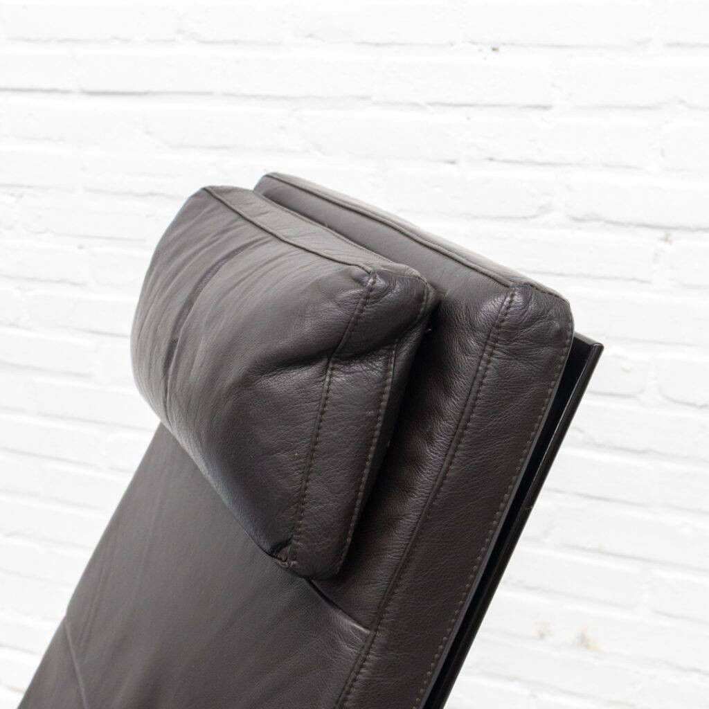 Zanotta Smirne chaise longue Gianfranco Gualtirotti