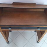 Small desk
