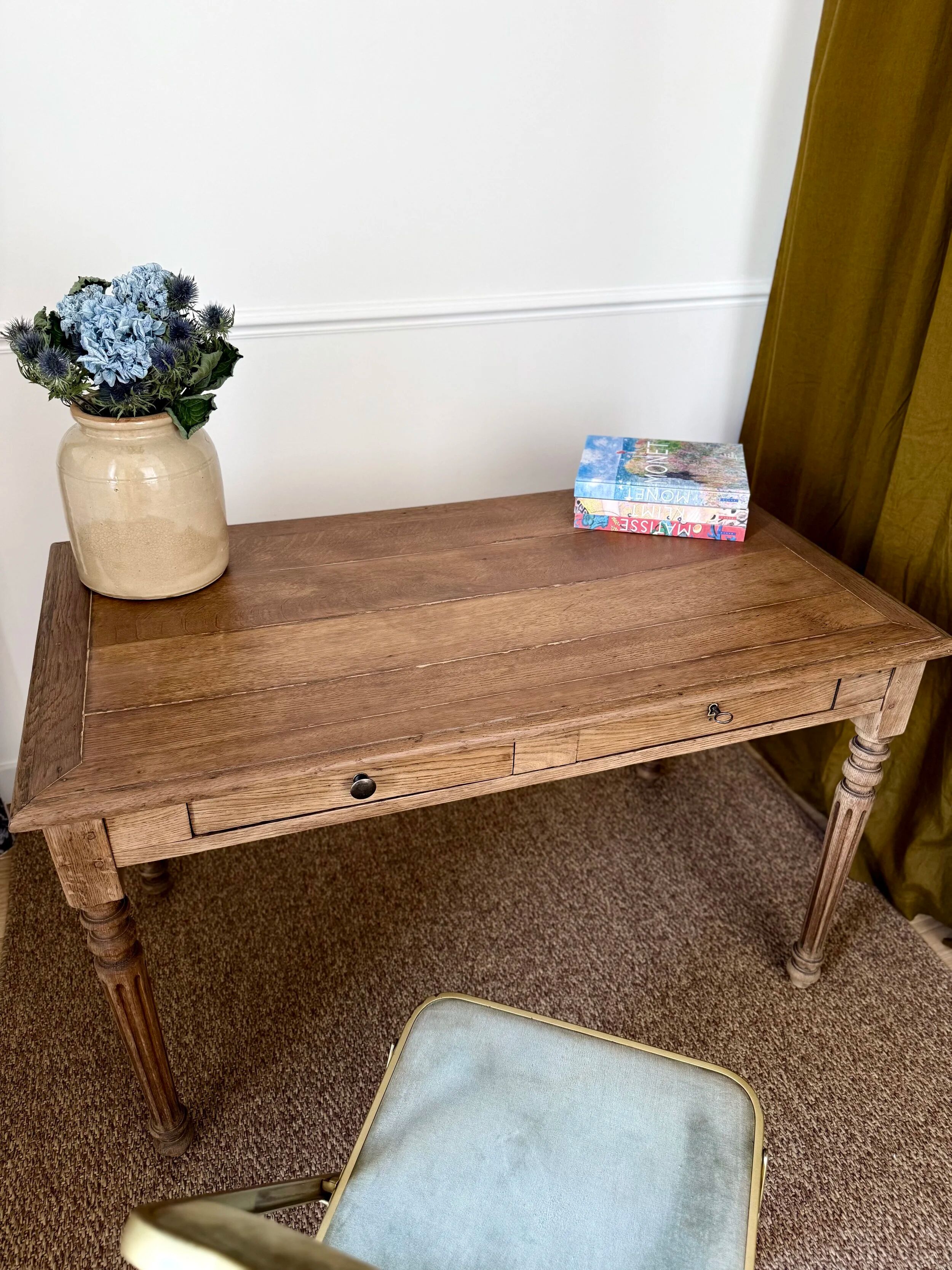 Bureau en chêne rénové