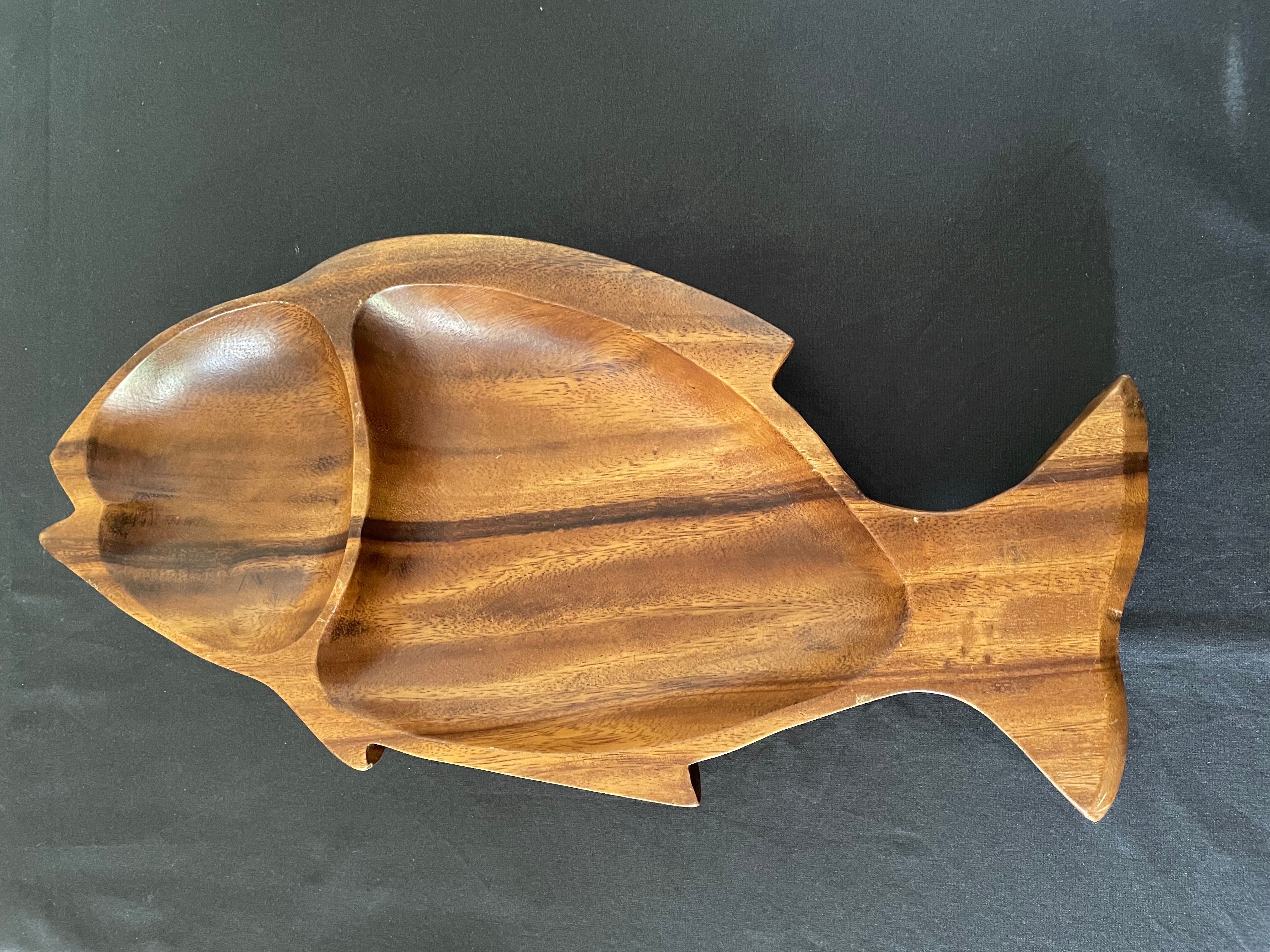 Wooden fish shaped dish