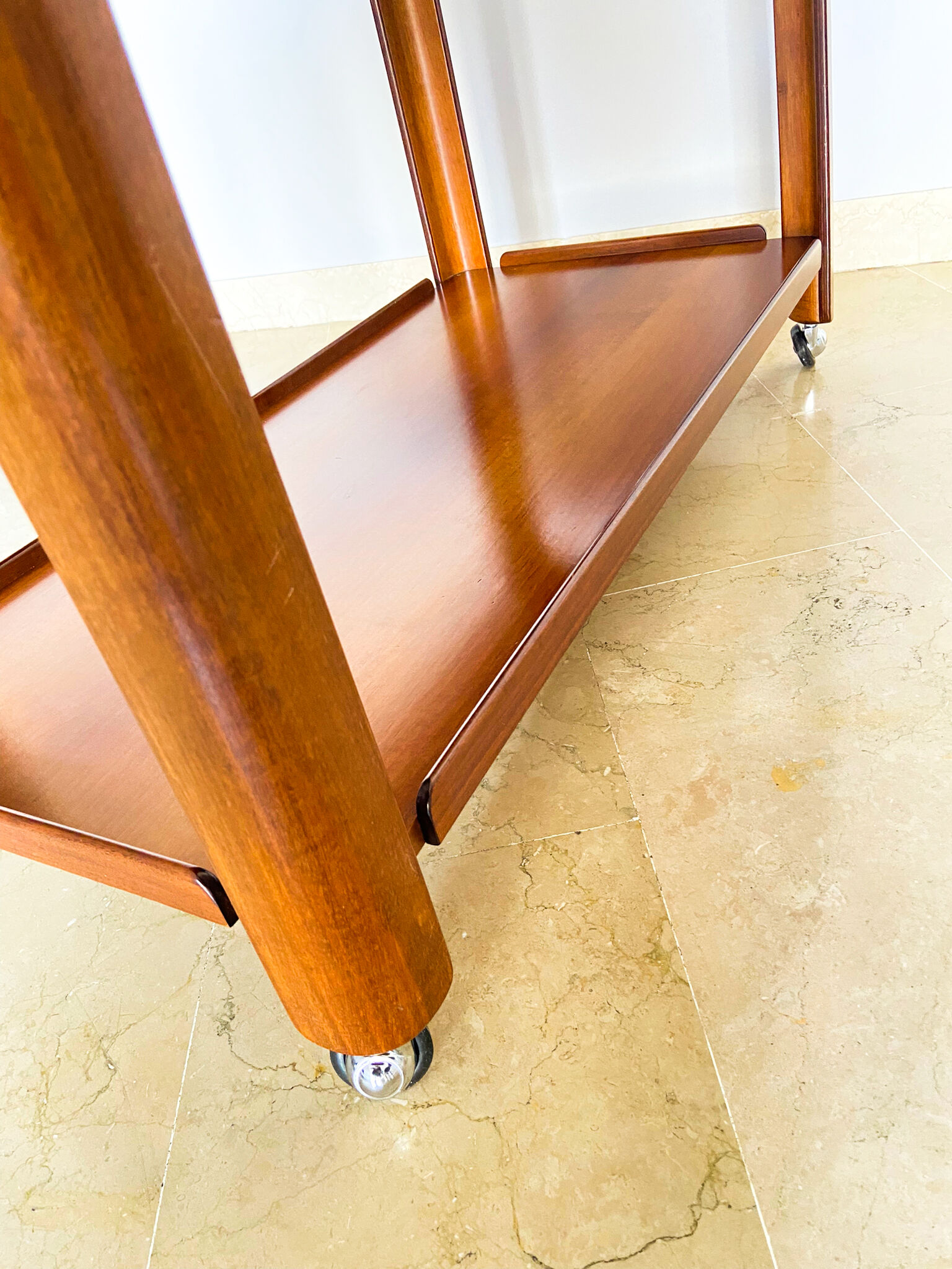 Walnut coffee table with two drawers, Italy 1970s