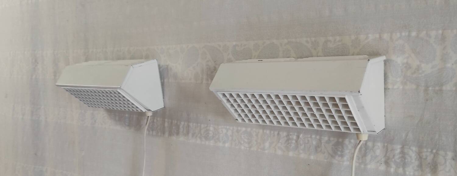 Industrial style wall lights by Ikea - 80s