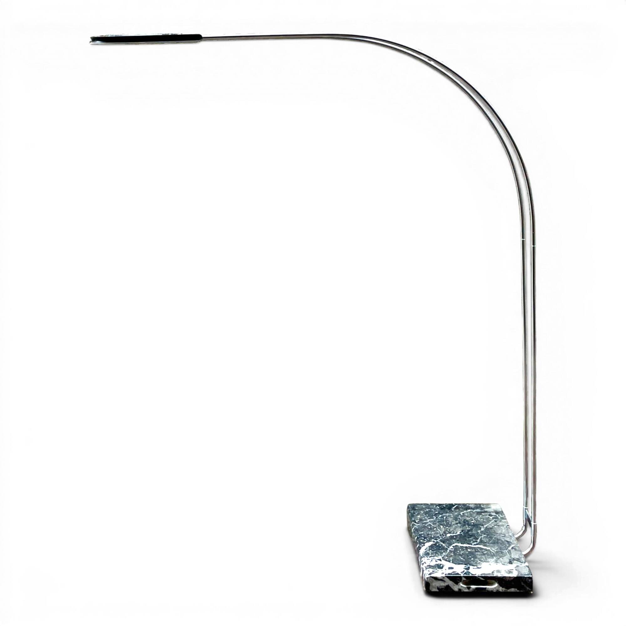 Gesto Terra floor lamp for Gruppo Skipper
