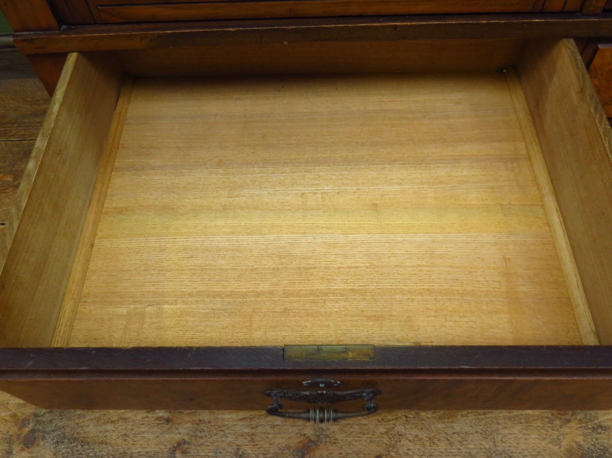 Walnut compactum wardrobe with mirror