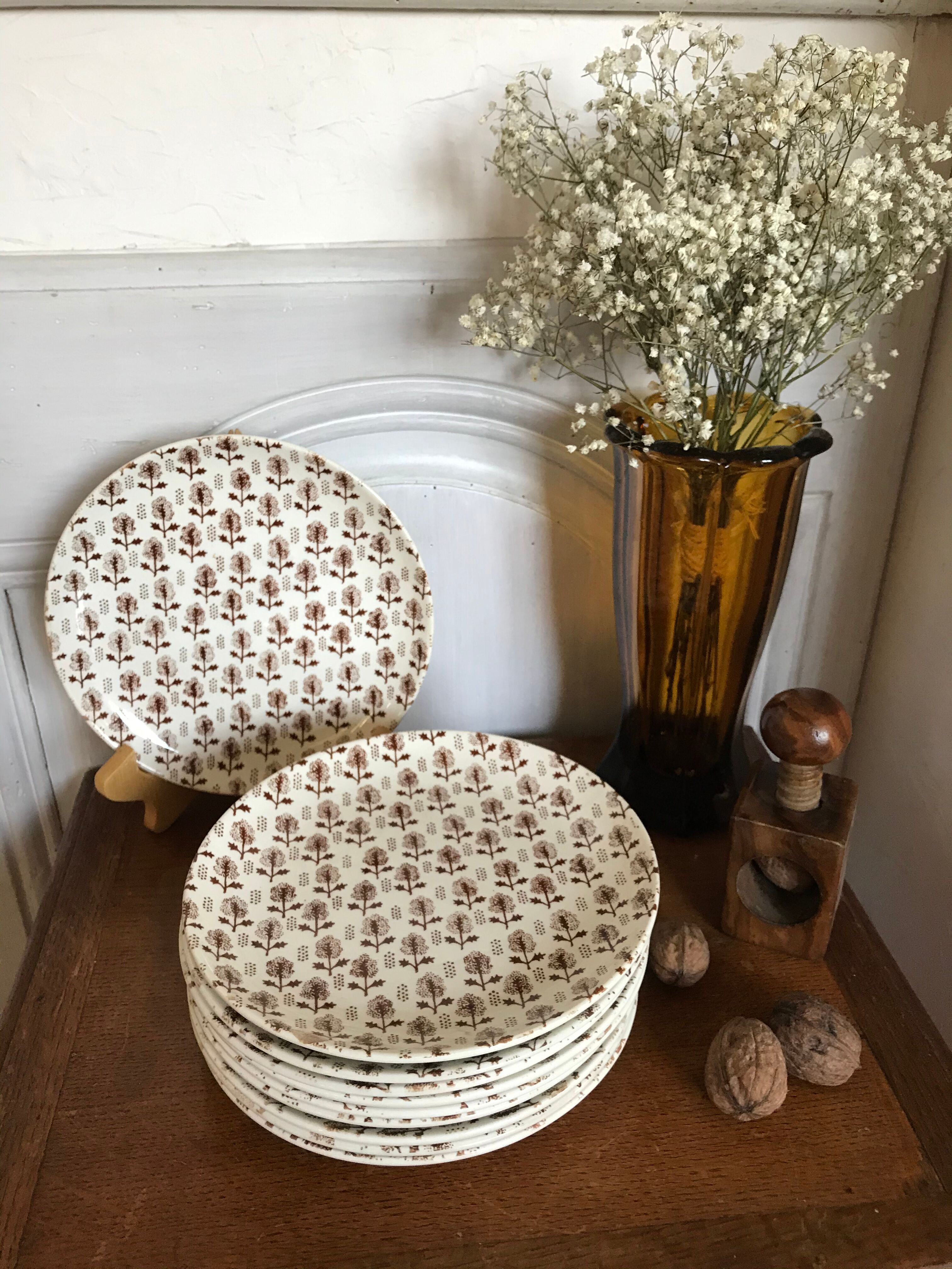 Set of 10 Gien dessert plates