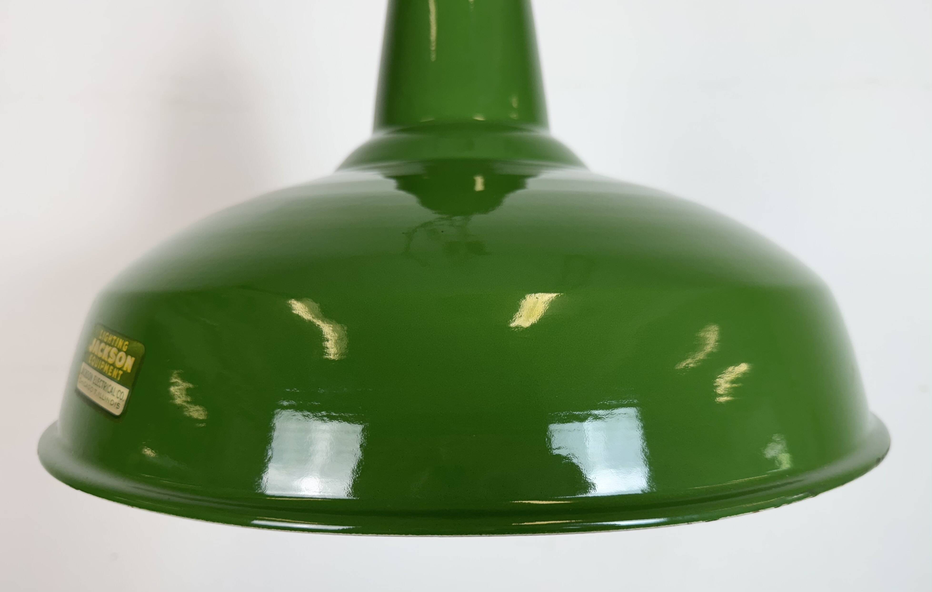 Suspension industrielle en émail vert de Jackson Electrical, années 1960