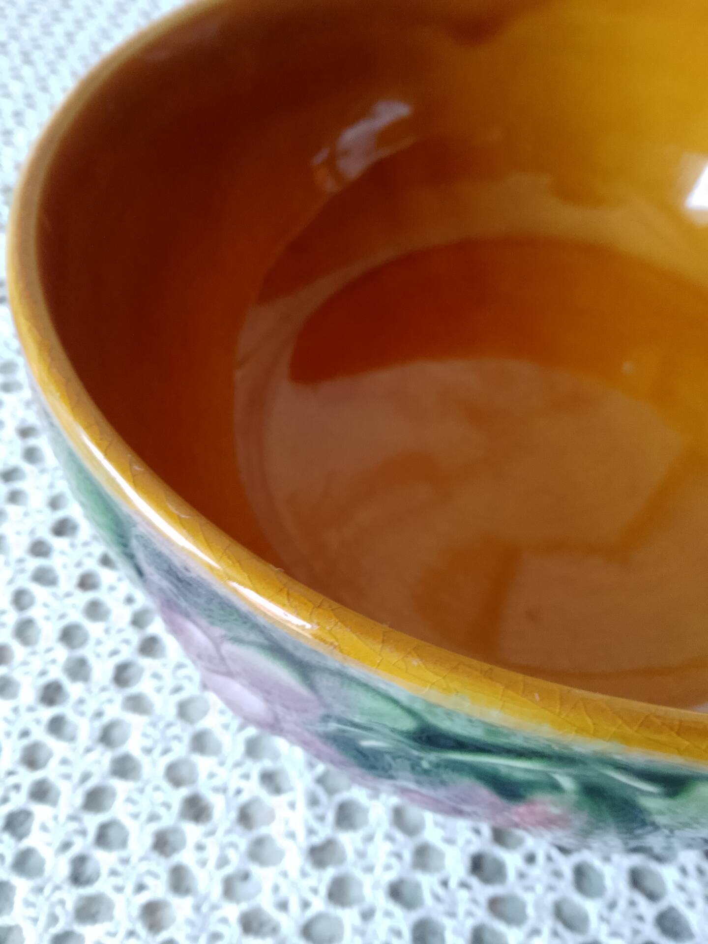 Earthenware salad bowl