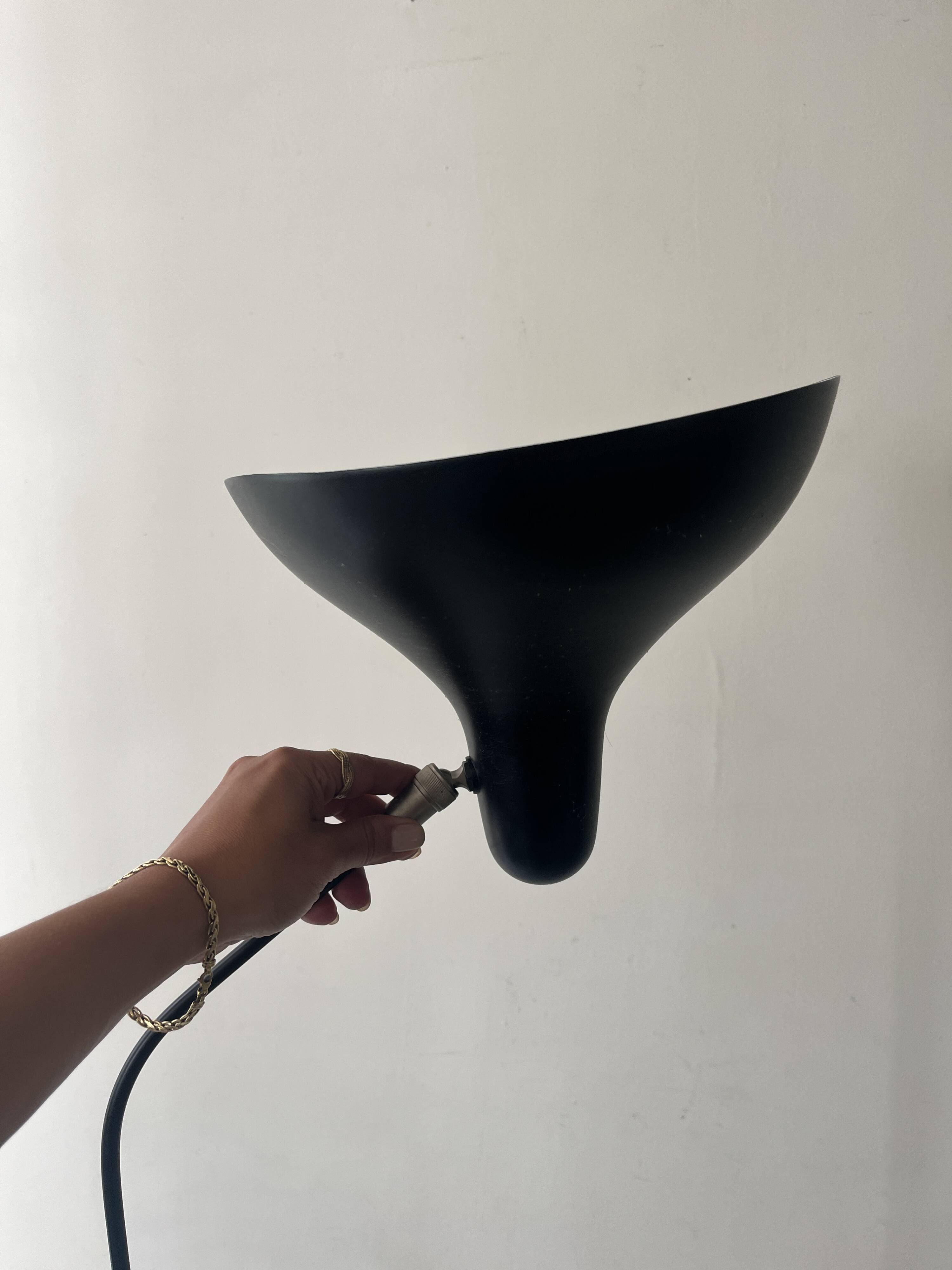 Mantis BS4 BL design stem suspension by Bernard Schottlander