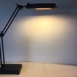 Desk lamp