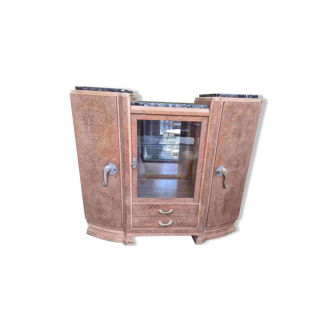 Airbrushed storage