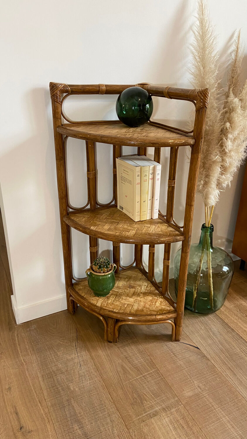 Vintage rattan corner shelf