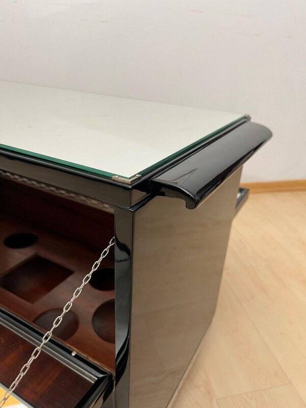 Art Deco Bar Cart in Black Lacquered Mahogany, Mirrored Glass & Chrome, France, 1930