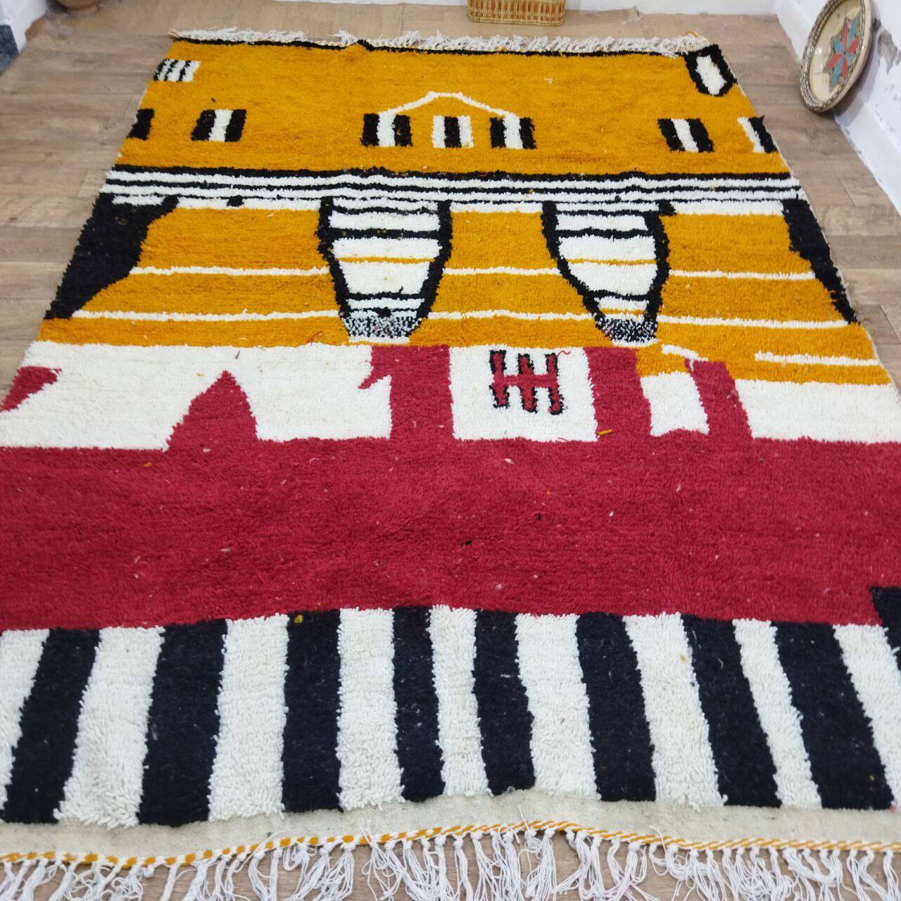 Azilal Berber rug in handmade wool 300 X 215 CM