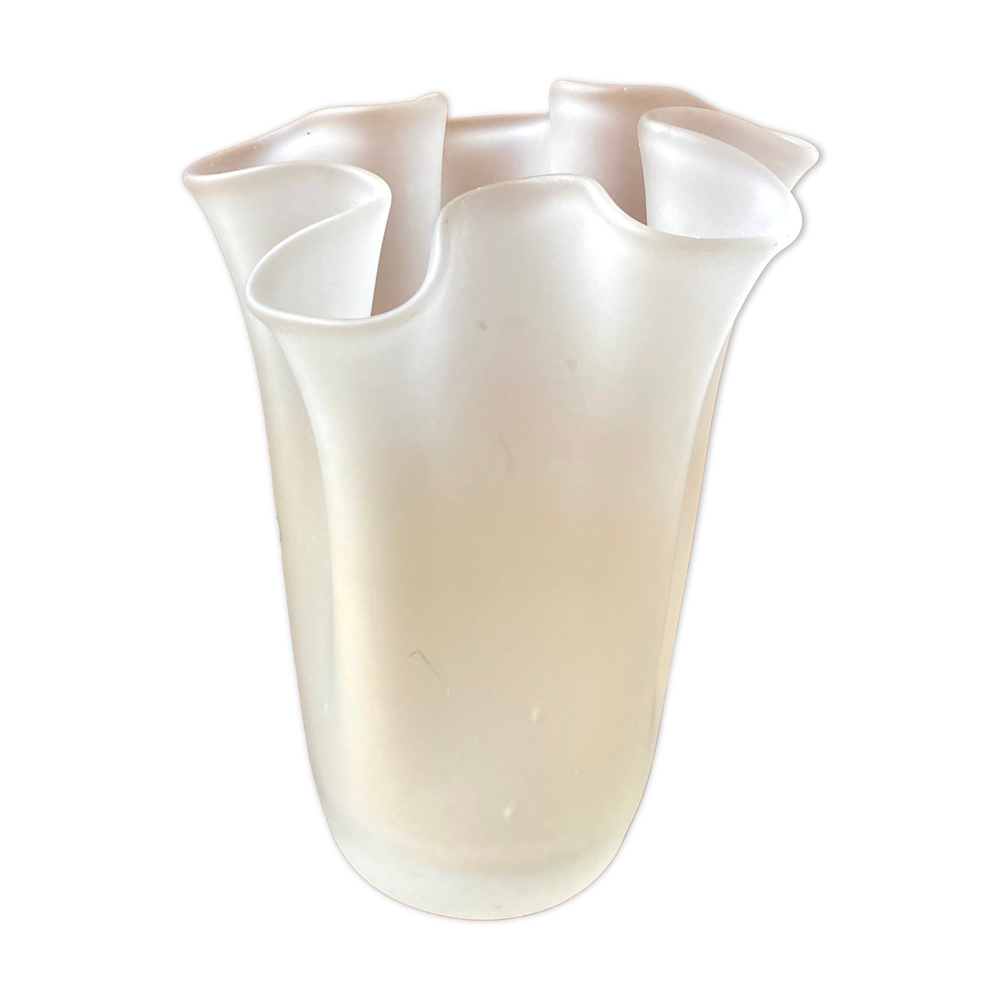Vintage handkerchief vase made of glass paste