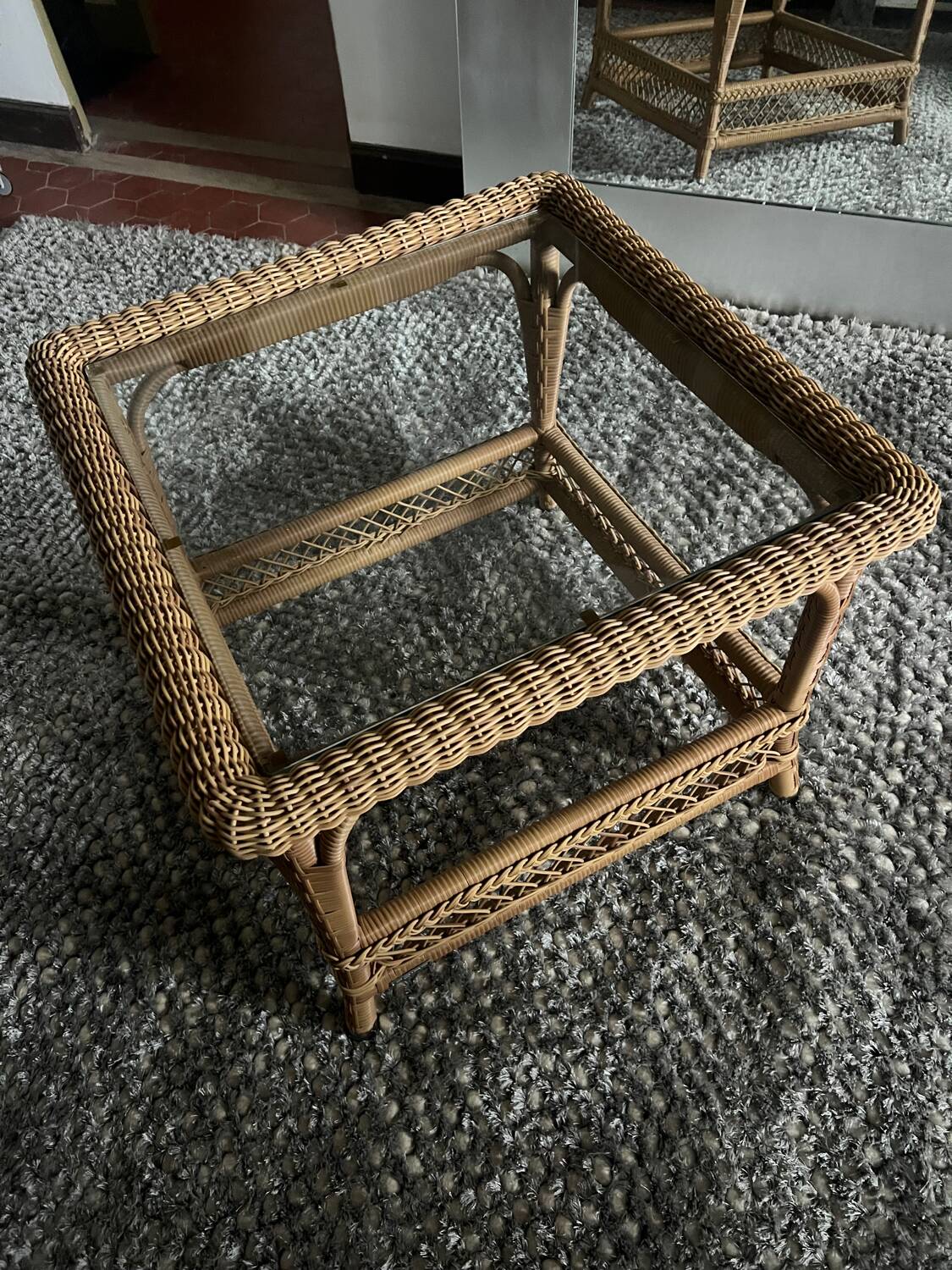 Table base design point