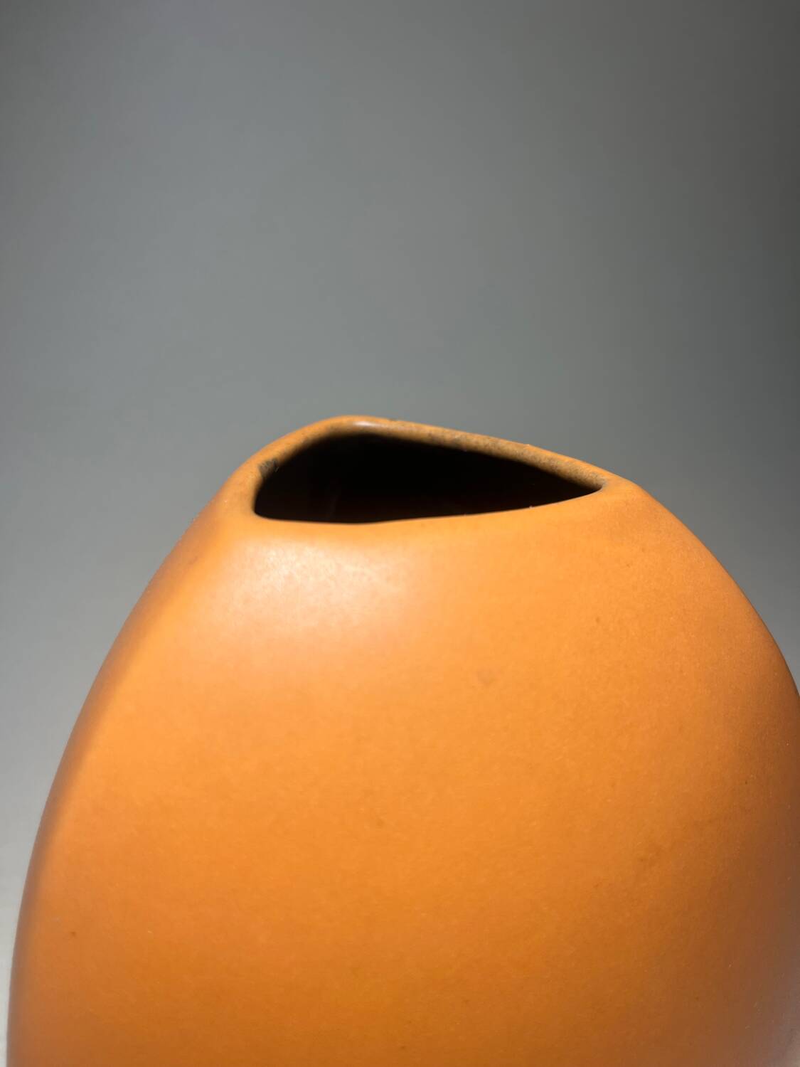 Ceramic vase