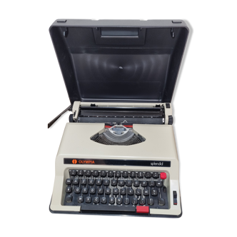1970 Olympia typewriter
