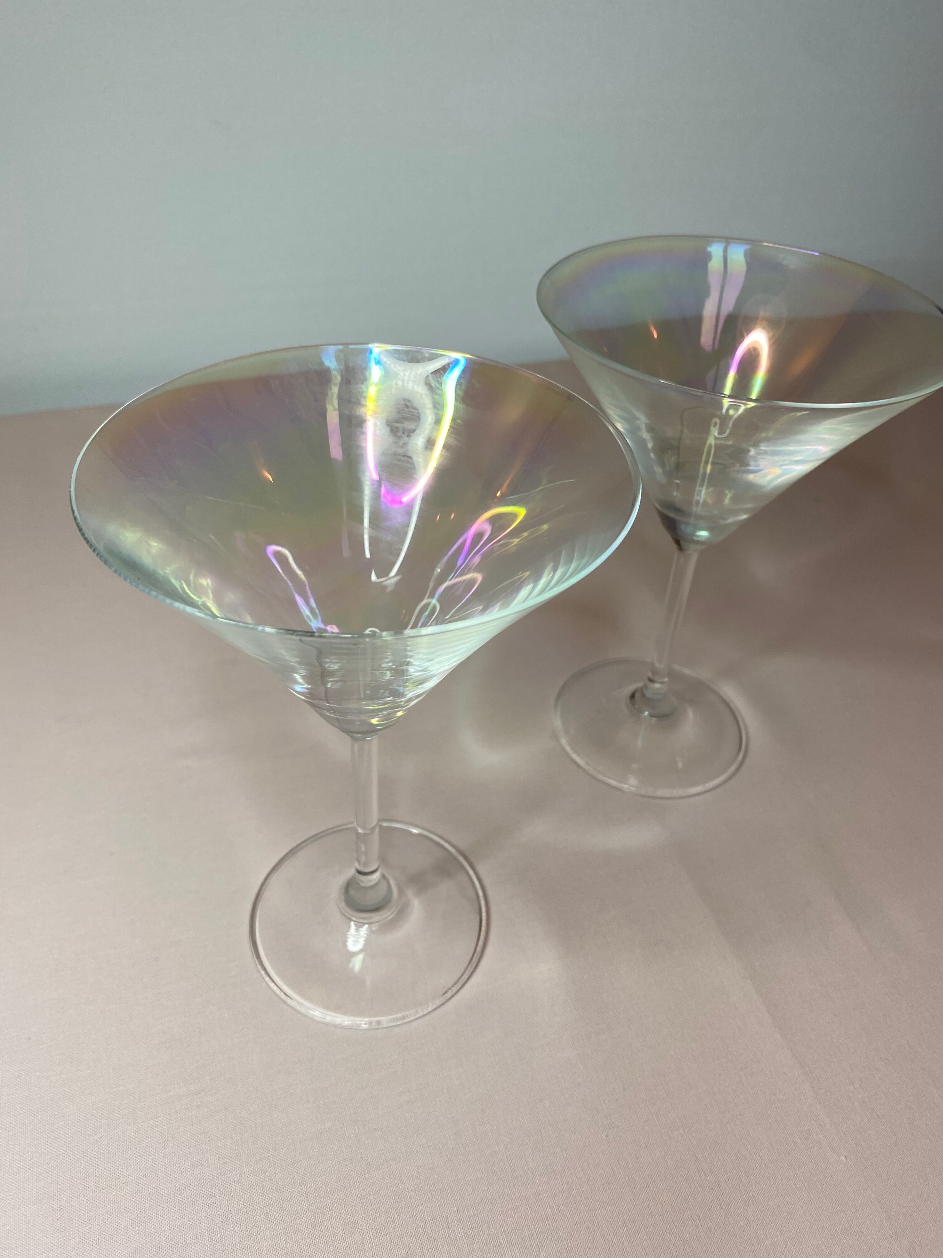 Iridescent martini lenses