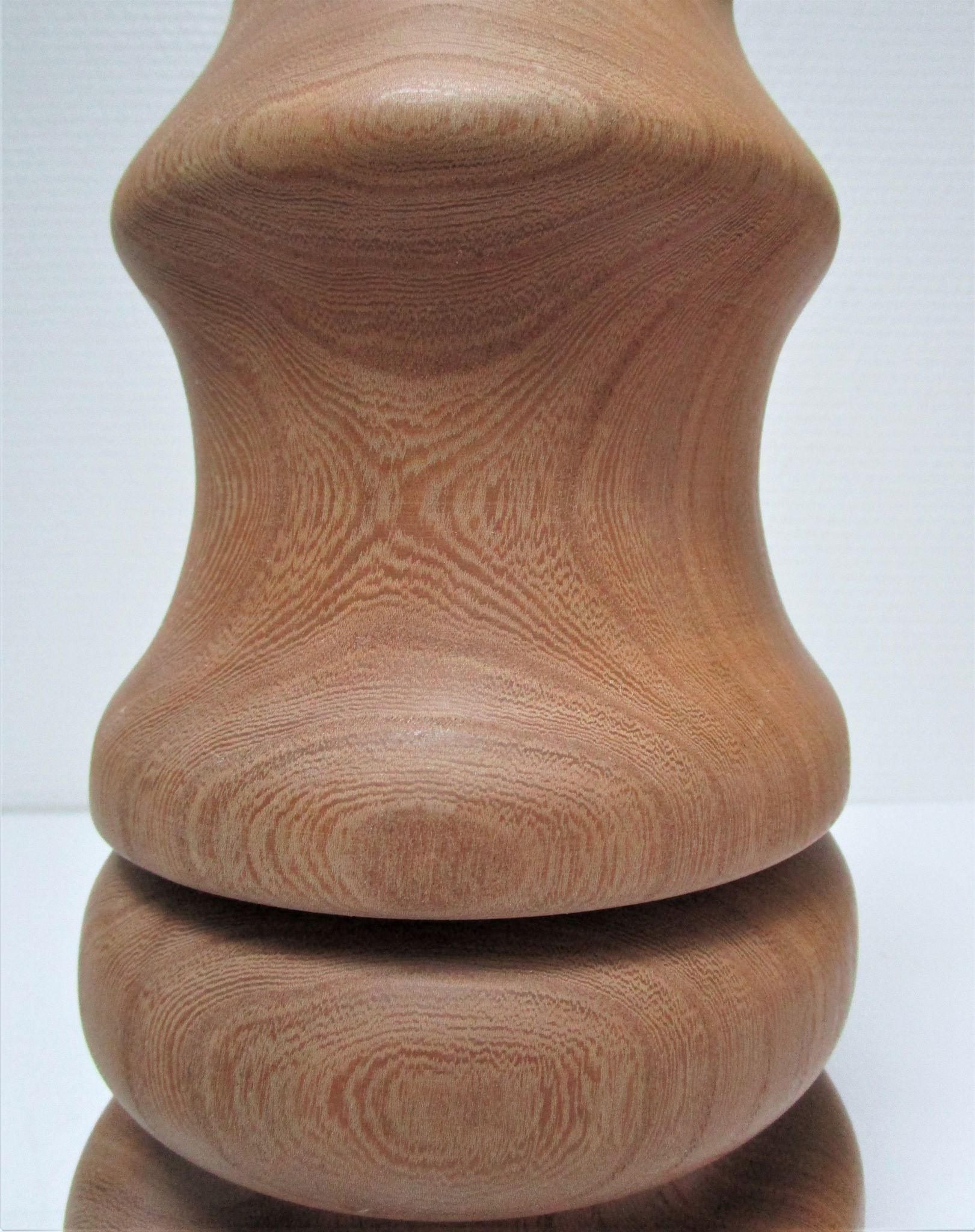 Pied de lampe XL bois massif veiné tourné vintage