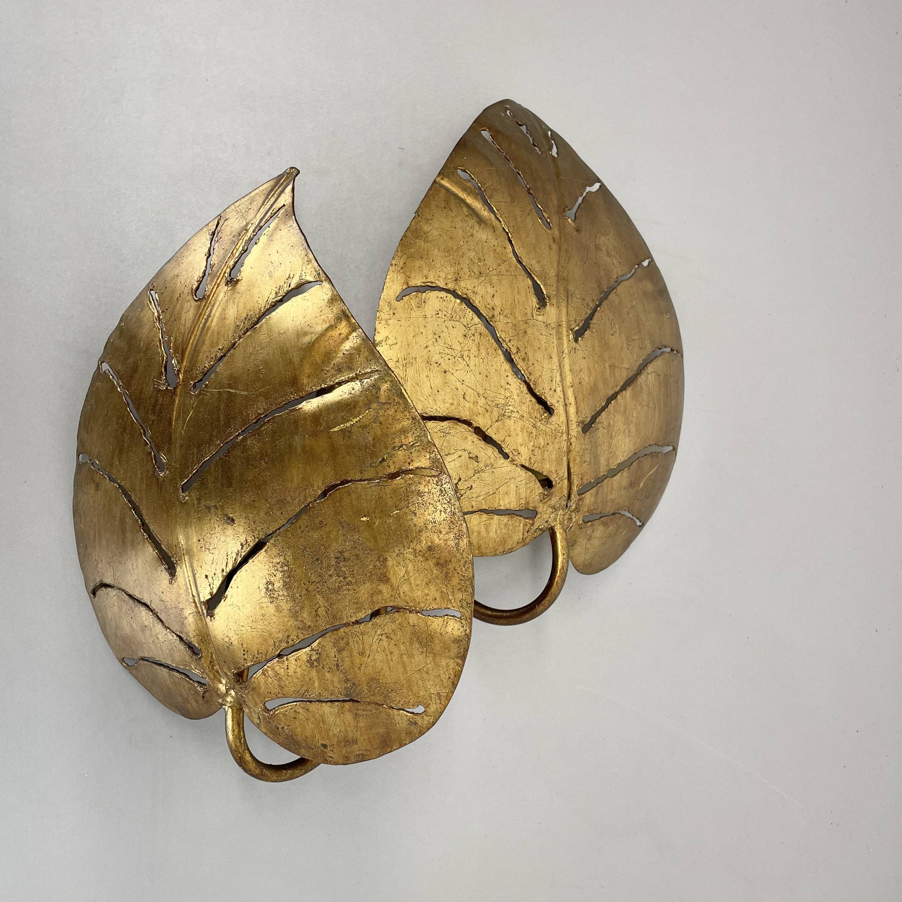 Golden metal "monstera" leaf wall light sconce, france, 1970s