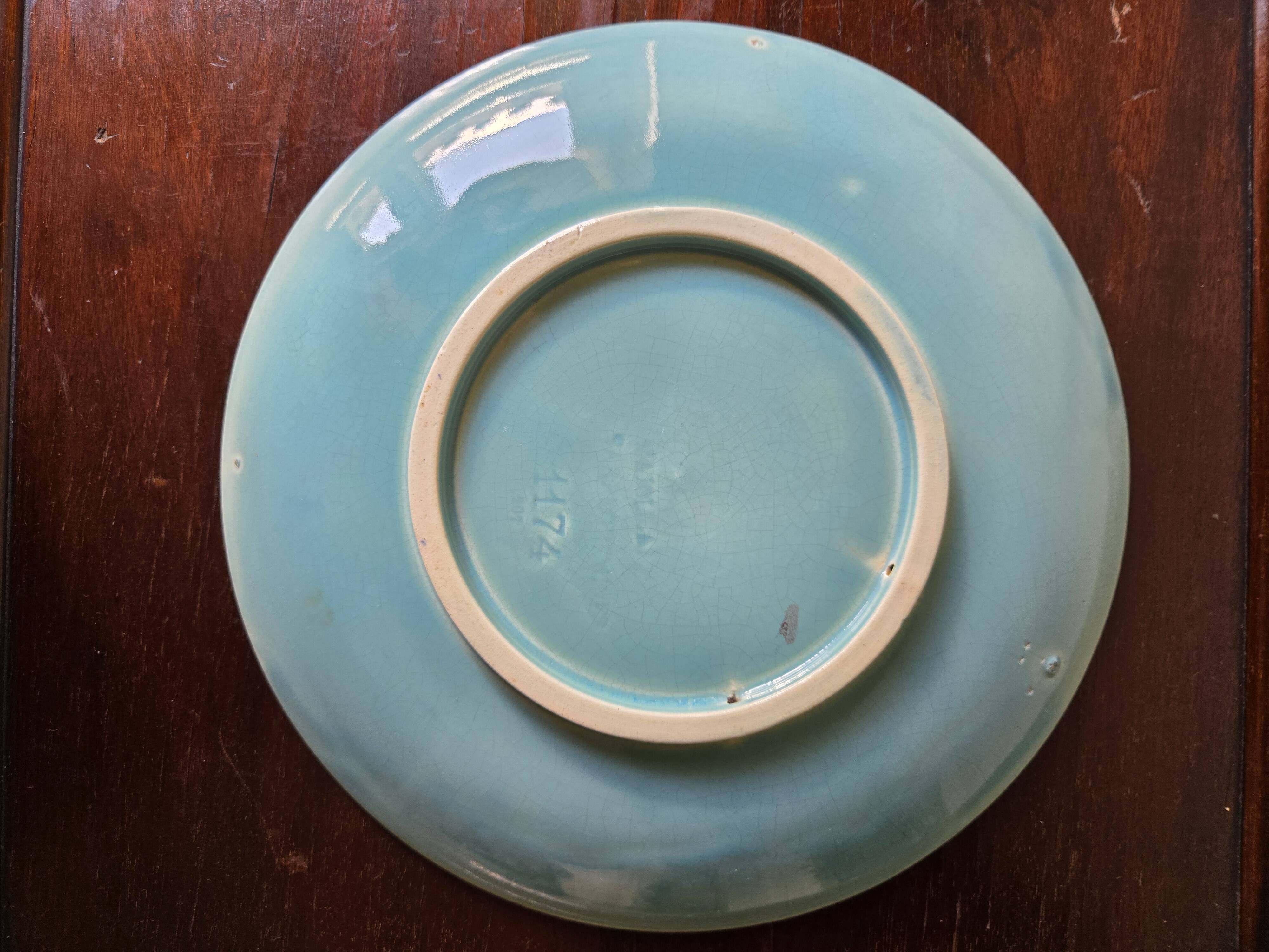 Majolica plate Sarreguemines no. 1174 (late 19th century)