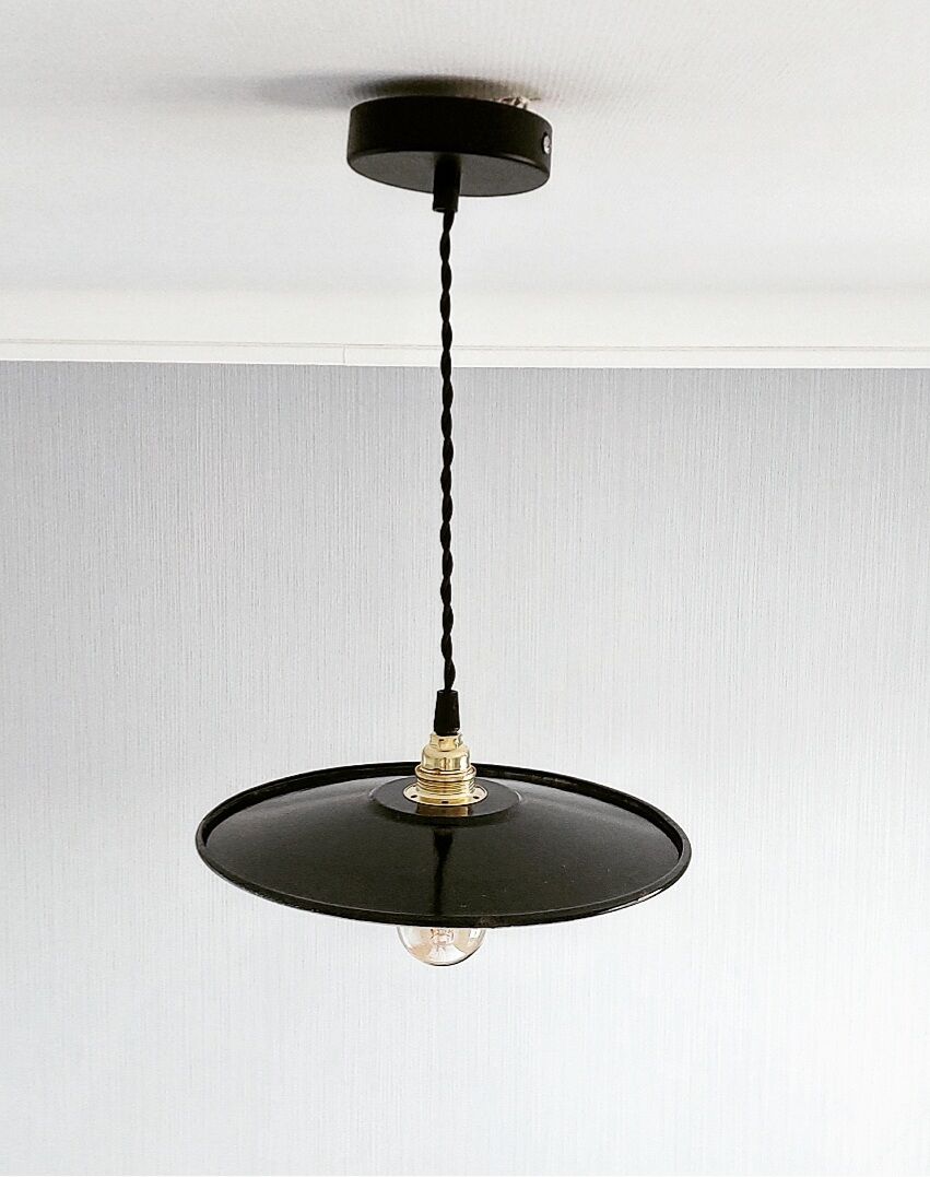 Suspension tôle émaillée