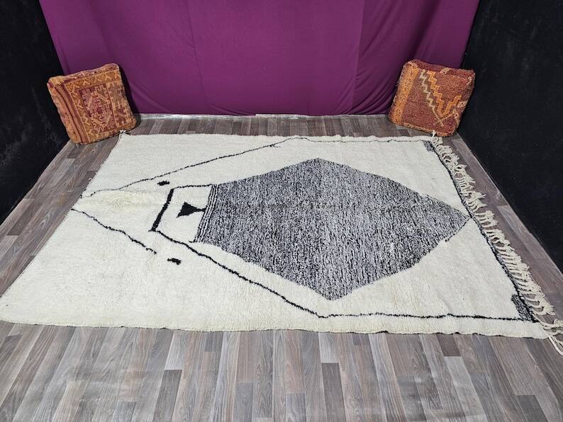 Handmade Berber rug 250cmx150cm