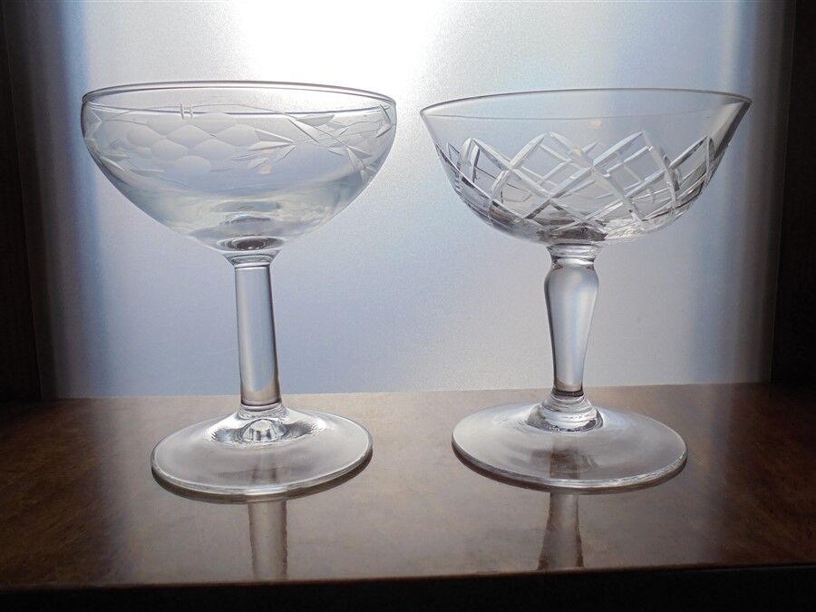 Series of 6 mismatched champagne glasses