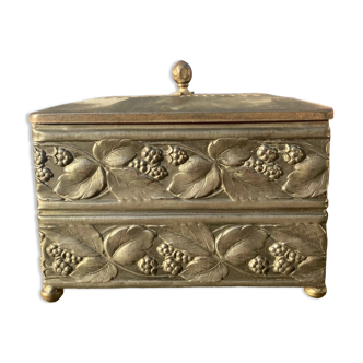 Metal jewelry box decorated with foliage and flowers art nouveau 1920