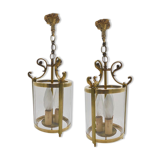 Pair of vestibule suspensions