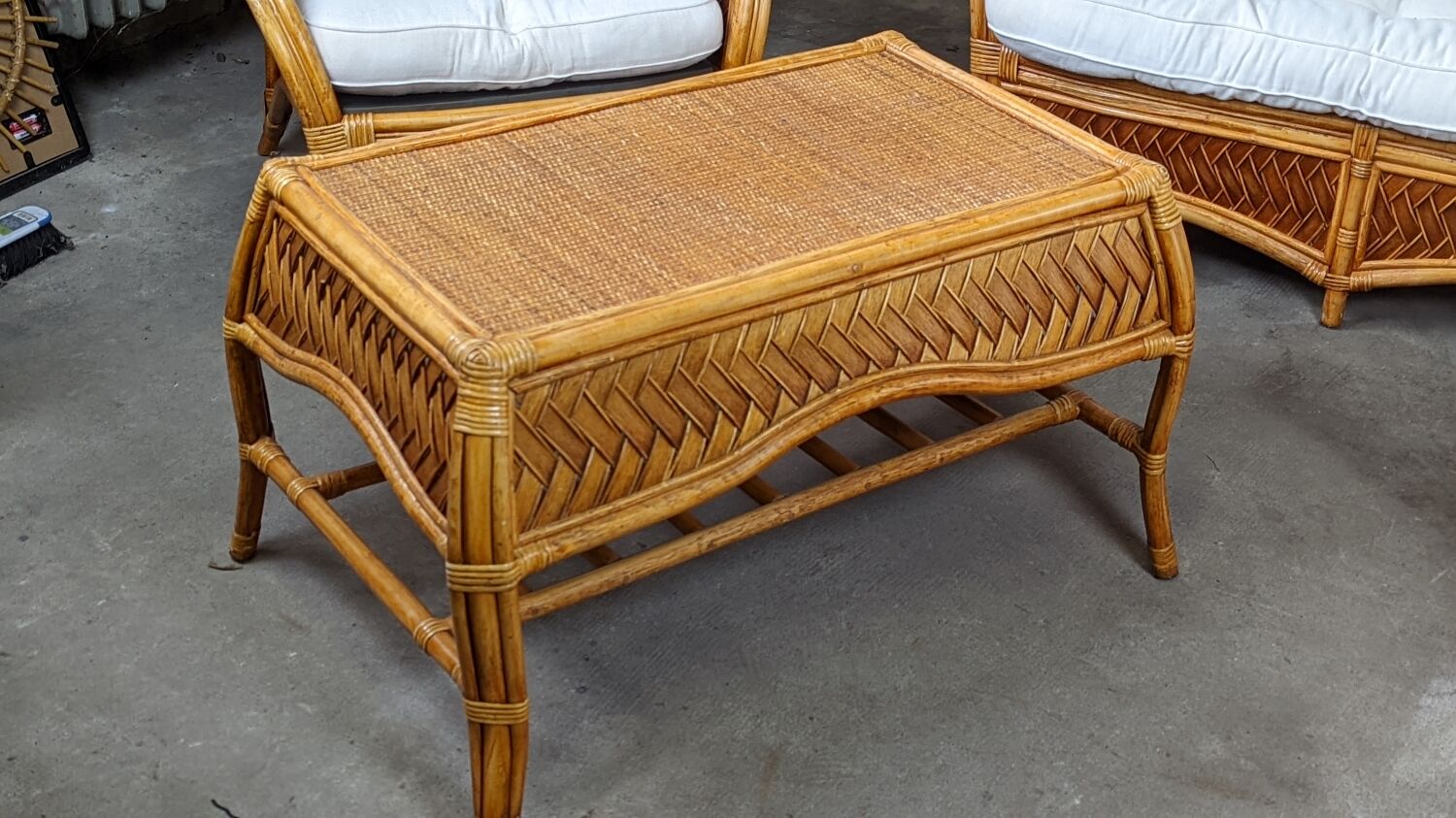 Rattan living room