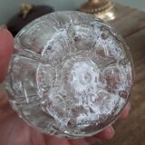 Pique fleurs en verre