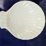 4 scallop shell cups