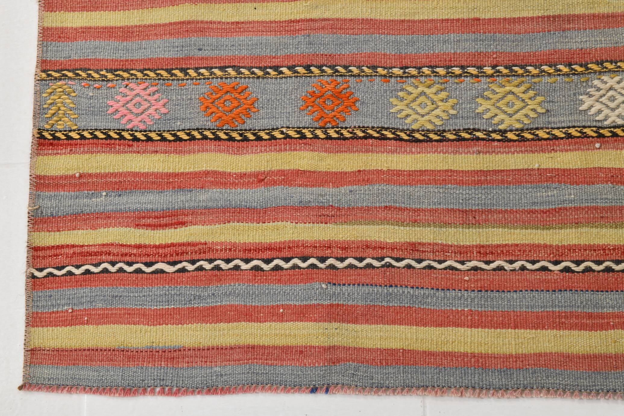 2x9 Green & Red Kilim Runner Rug, 80x287Cm