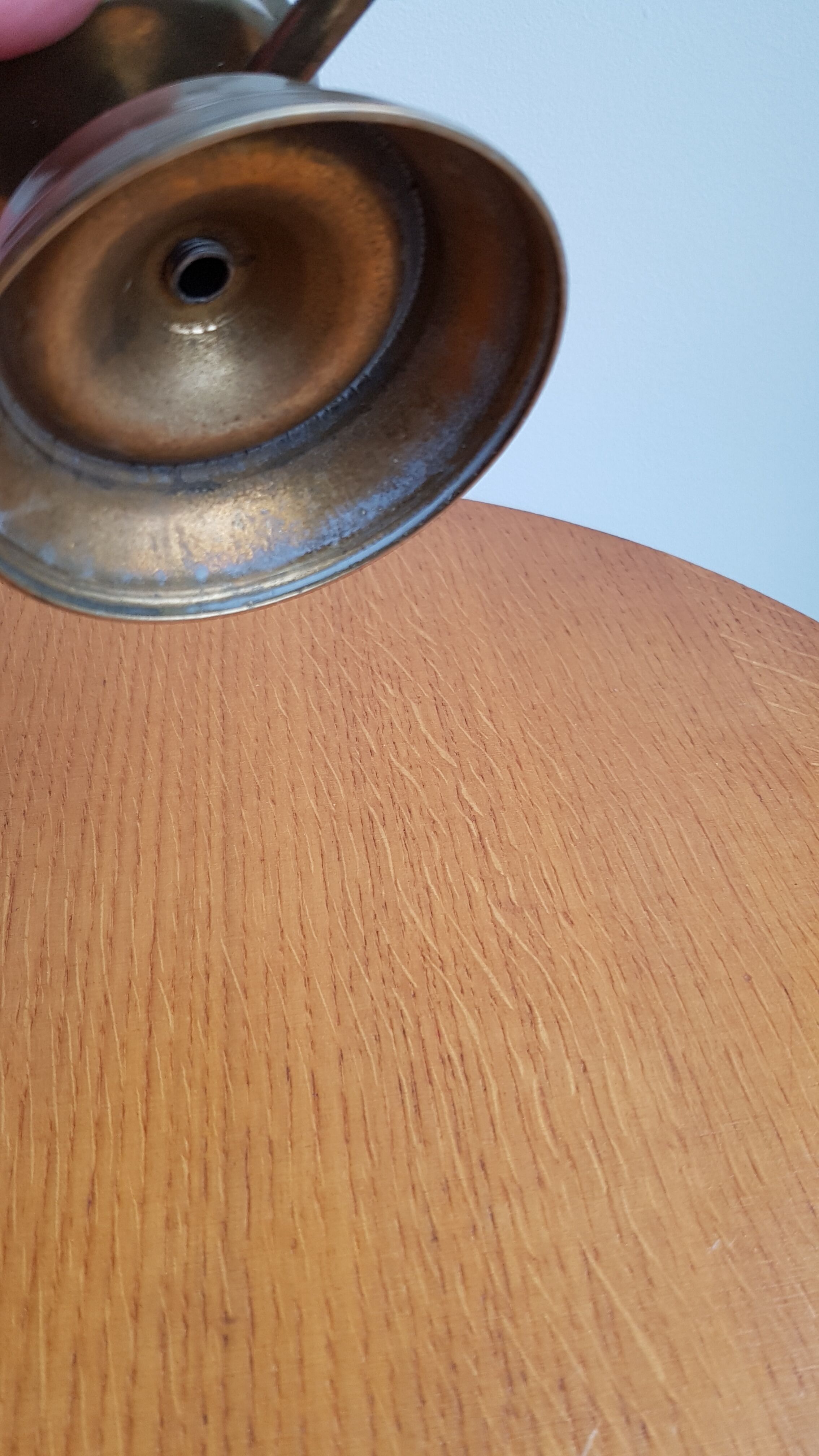 In brass and glass candleholder