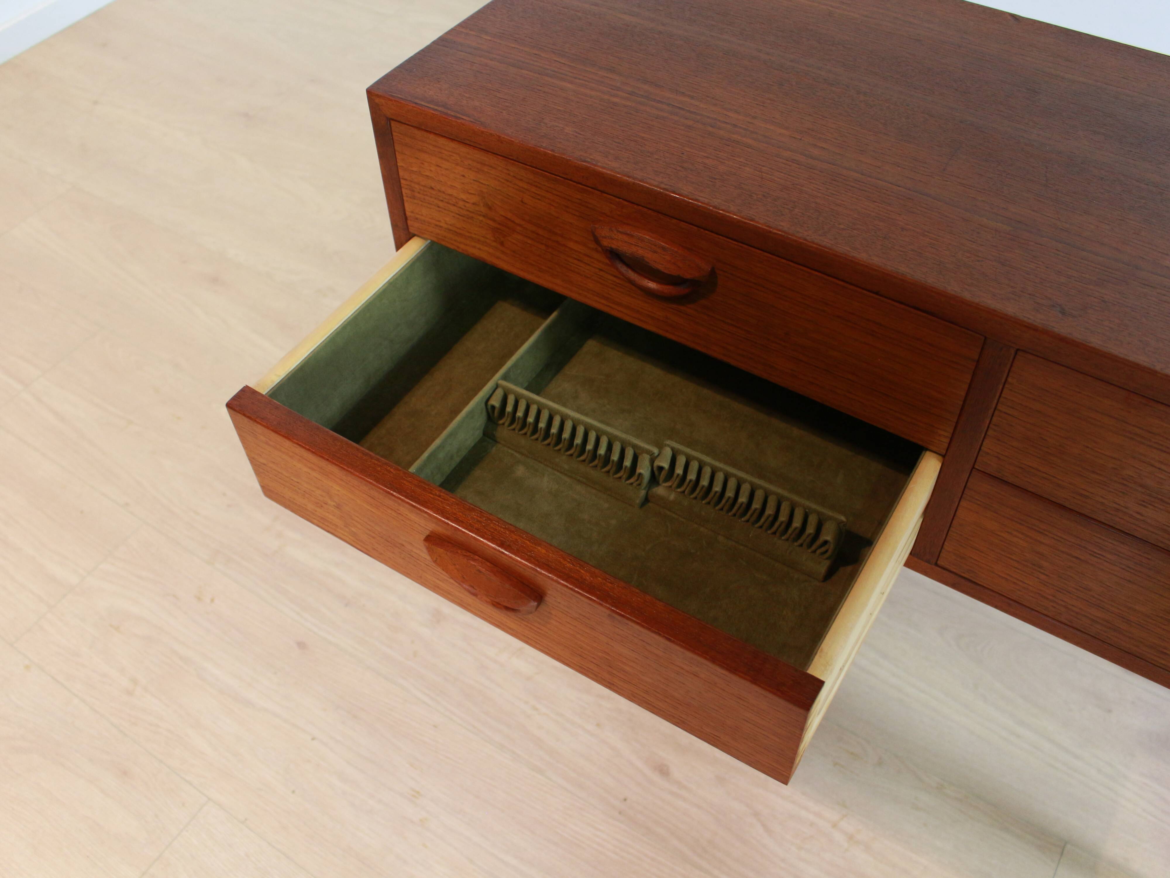 Commode vintage en teck Kai Kristiansen