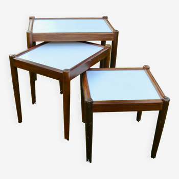 Set of 3 nesting tables Scandinavian design