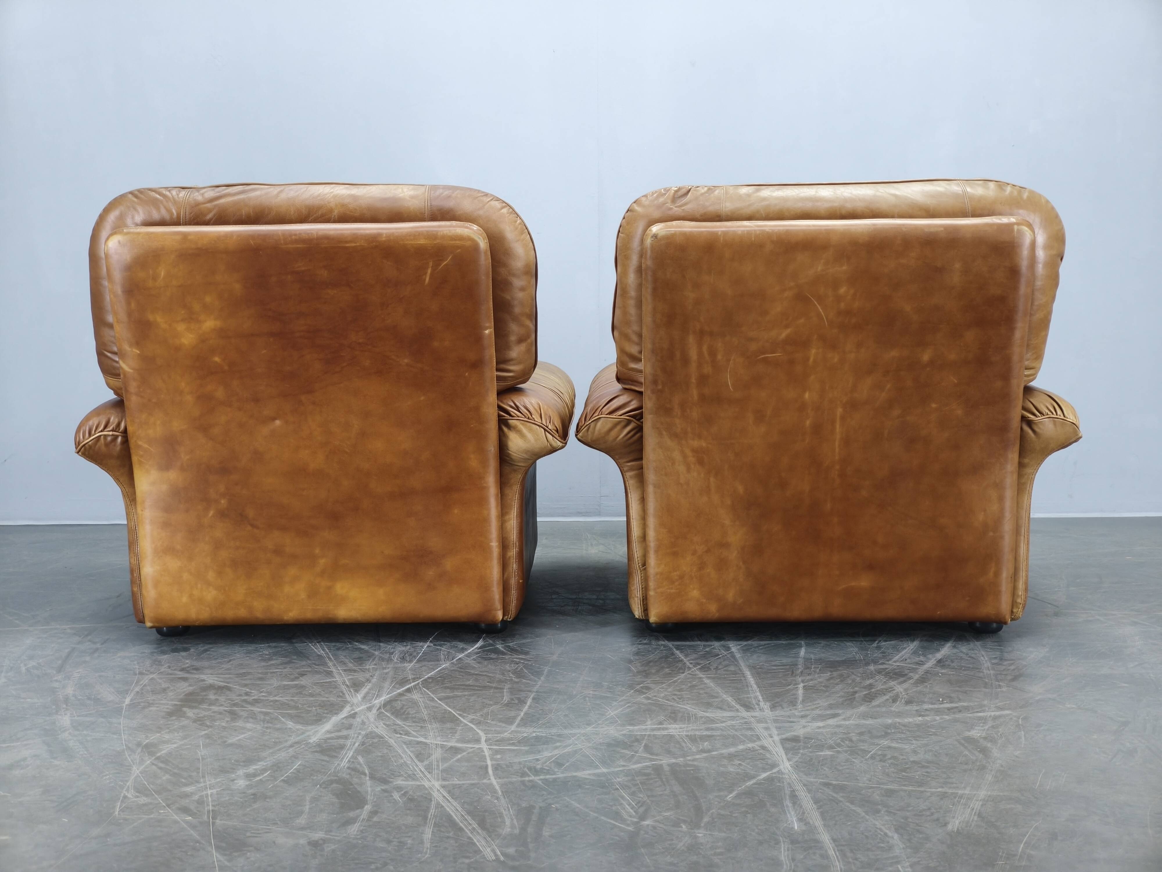 Pair of Arcon Italia Cognac Buffalo Leather Lounge Armchairs
