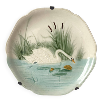 Assiette en barbotine choisy le roi , cygne  , XIXe