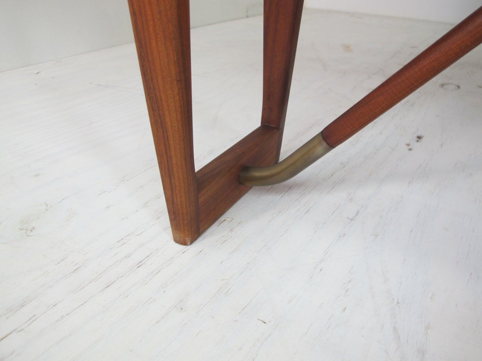 Boomerang desk in teak by Peter Lavig Nielsen for Denmark, 1950s