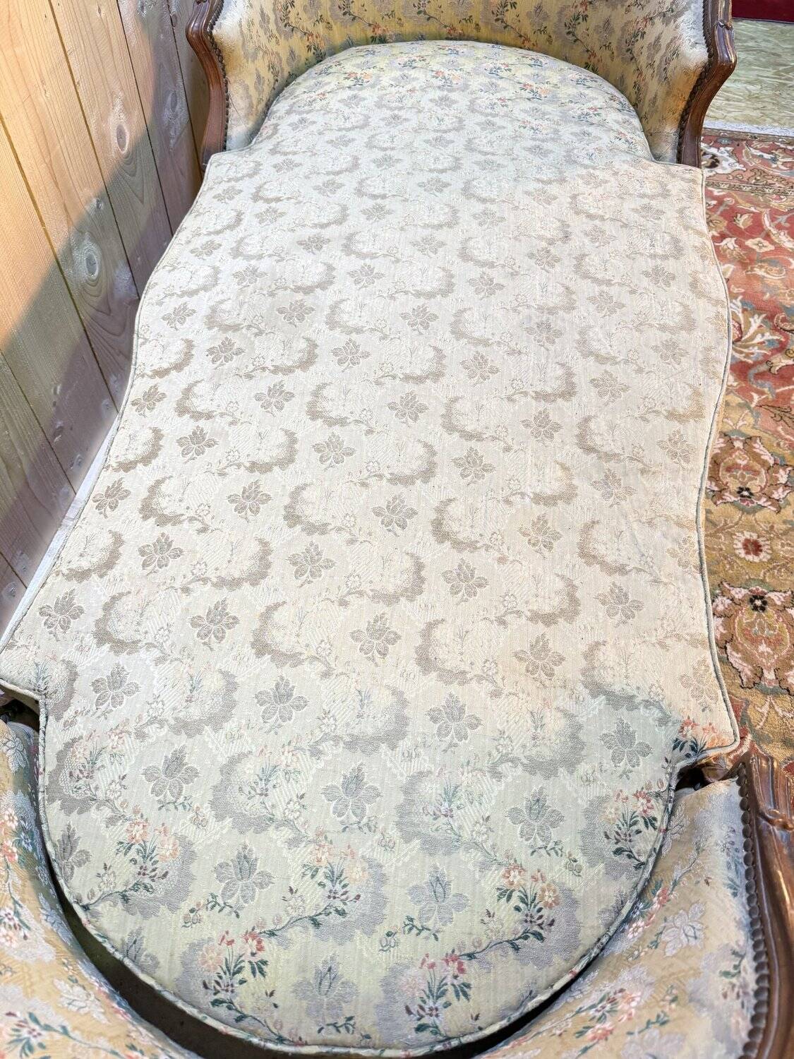 Duchess on a boat - Louis XV period chaise longue