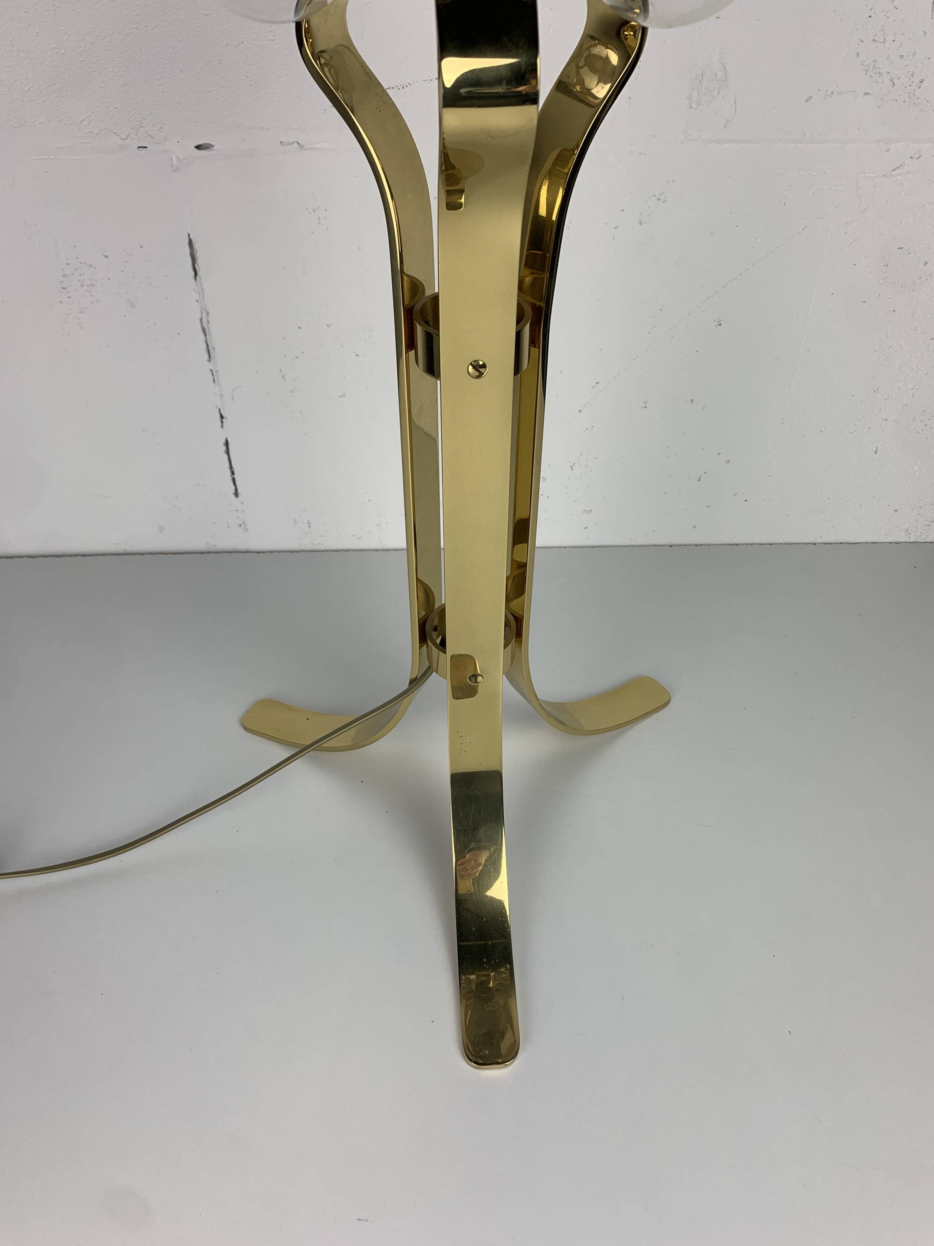 Large ( 65 cm ) midcentury brass space age mushroom table lamp, 1960s