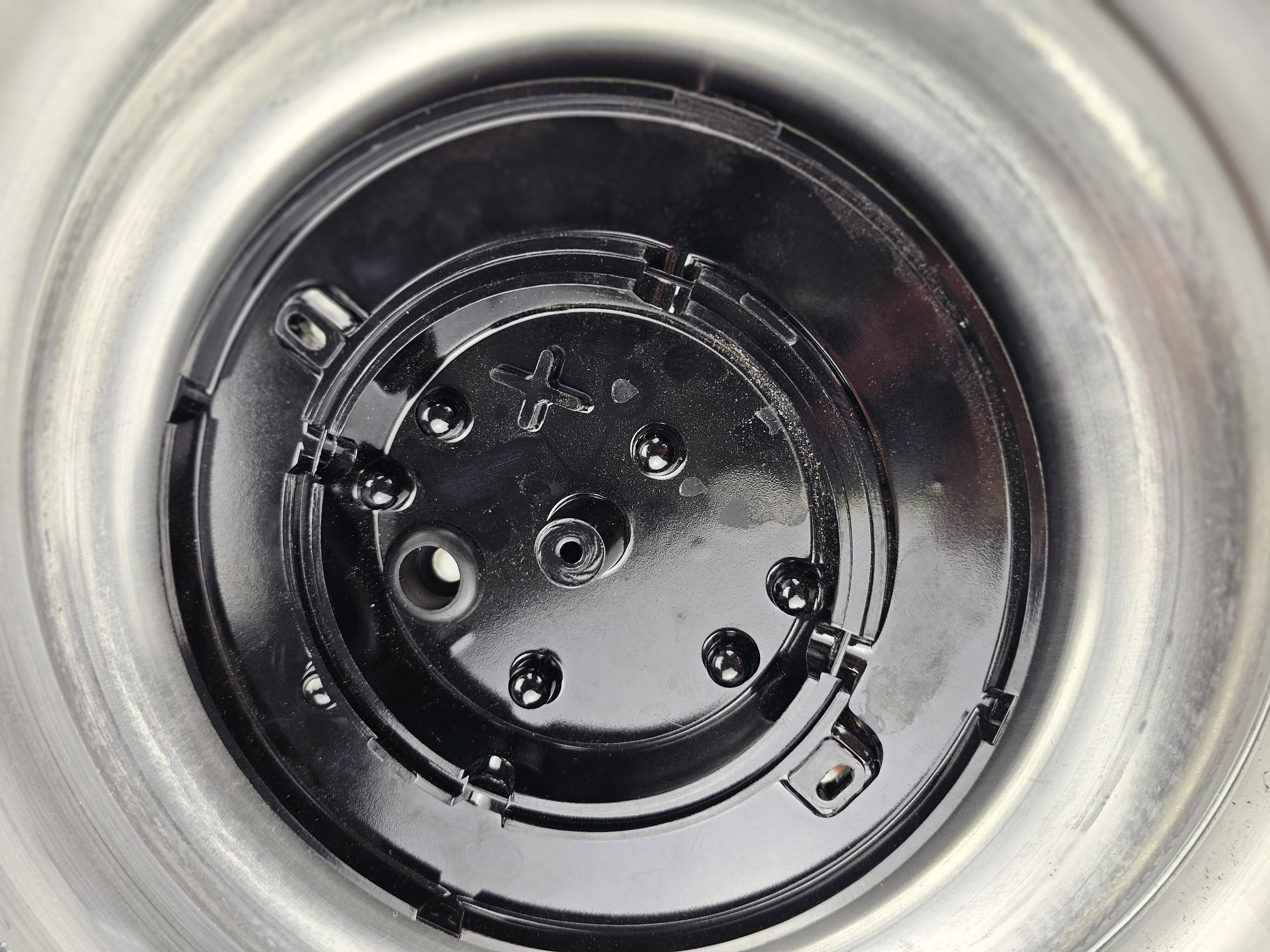 Plafonnier vintage, bague chromée et abat-jour en verre bullé