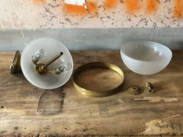 Suspension vintage , suspension boule verre givré, lampe de plafond, lustre